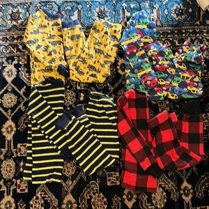Bundle of Gap Kids pajamas sz 3